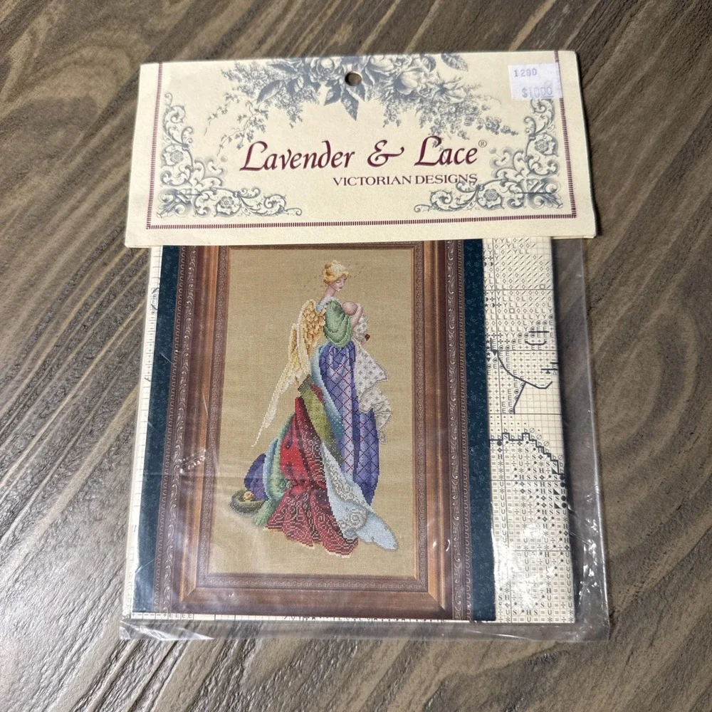 Lavender & Lace LL47‎ In The Arms Of An An Angel Sealed New Cross Stitch Pattern